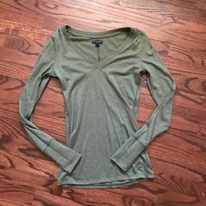 Green American Eagle long sleeve